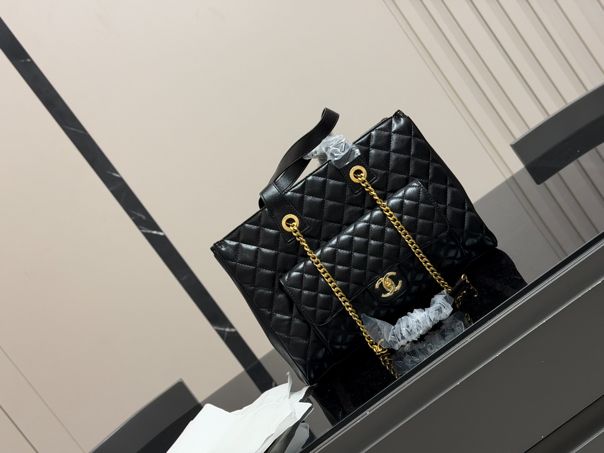 CEM373 New arrive fashion black color bag for woman beautiful gift to choose 34*25cm