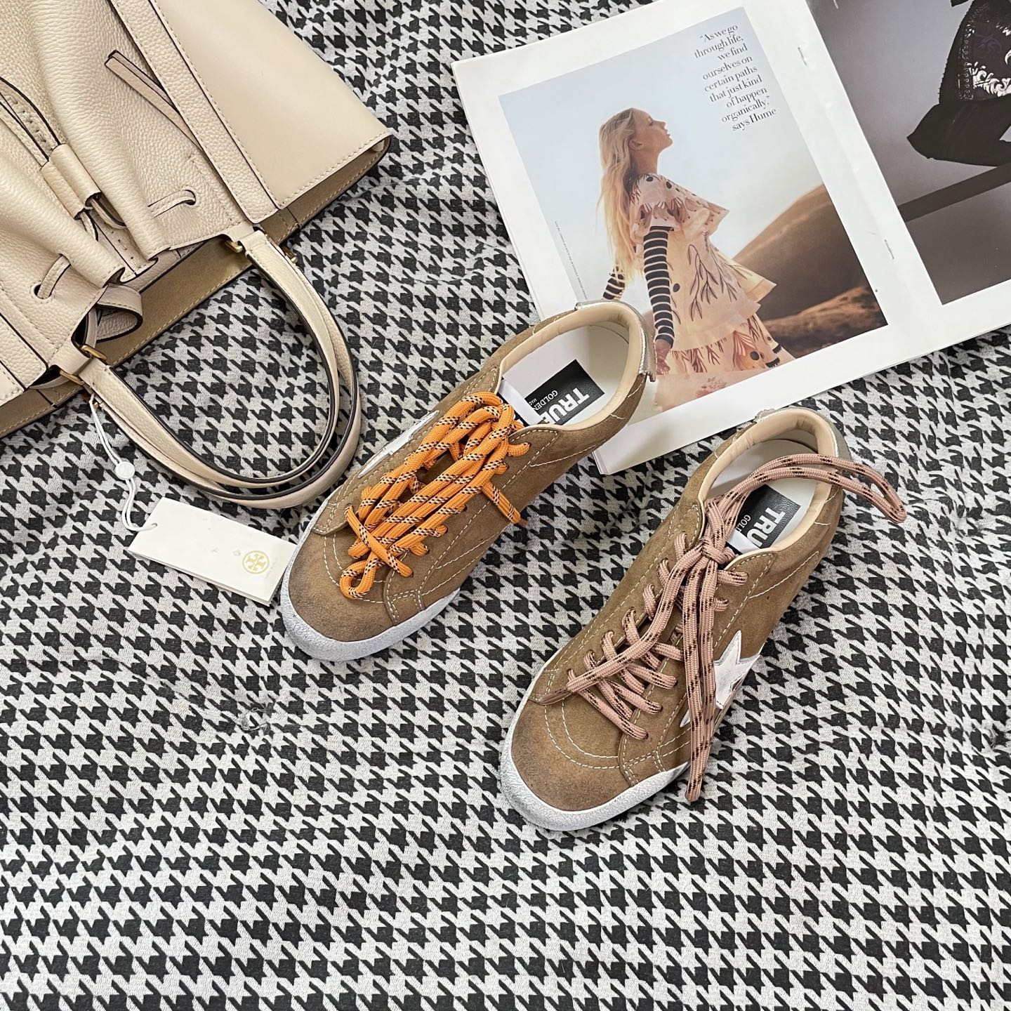 GGEM01 Designer Sneakers Men Women pink White Brown Trainers Womens