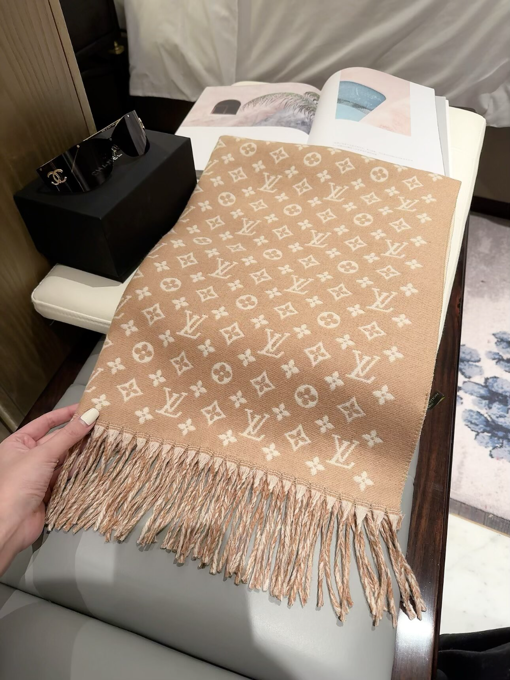 LEM547 new arrive  Hot sale black khaki color fashion beautiful  scarf  for woman gift  to choose size 180*60cm