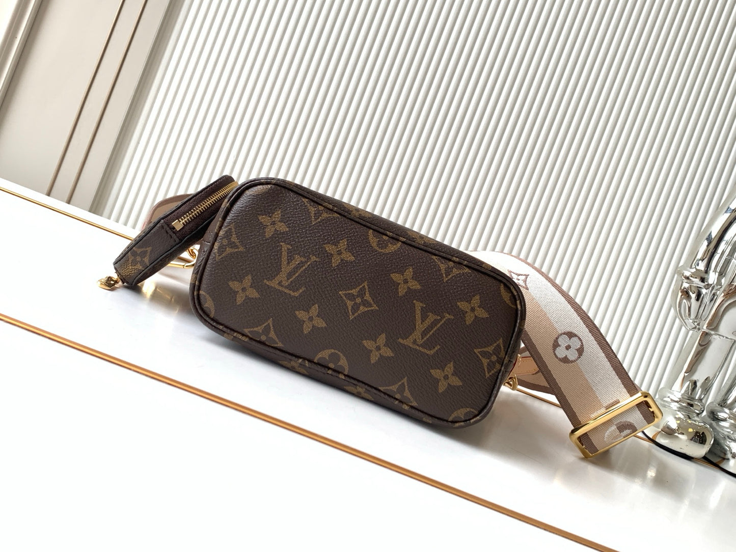 LEM375 New arrive fashion design bag for woman handbag beautiful gift to choose gift 24x14x9CM