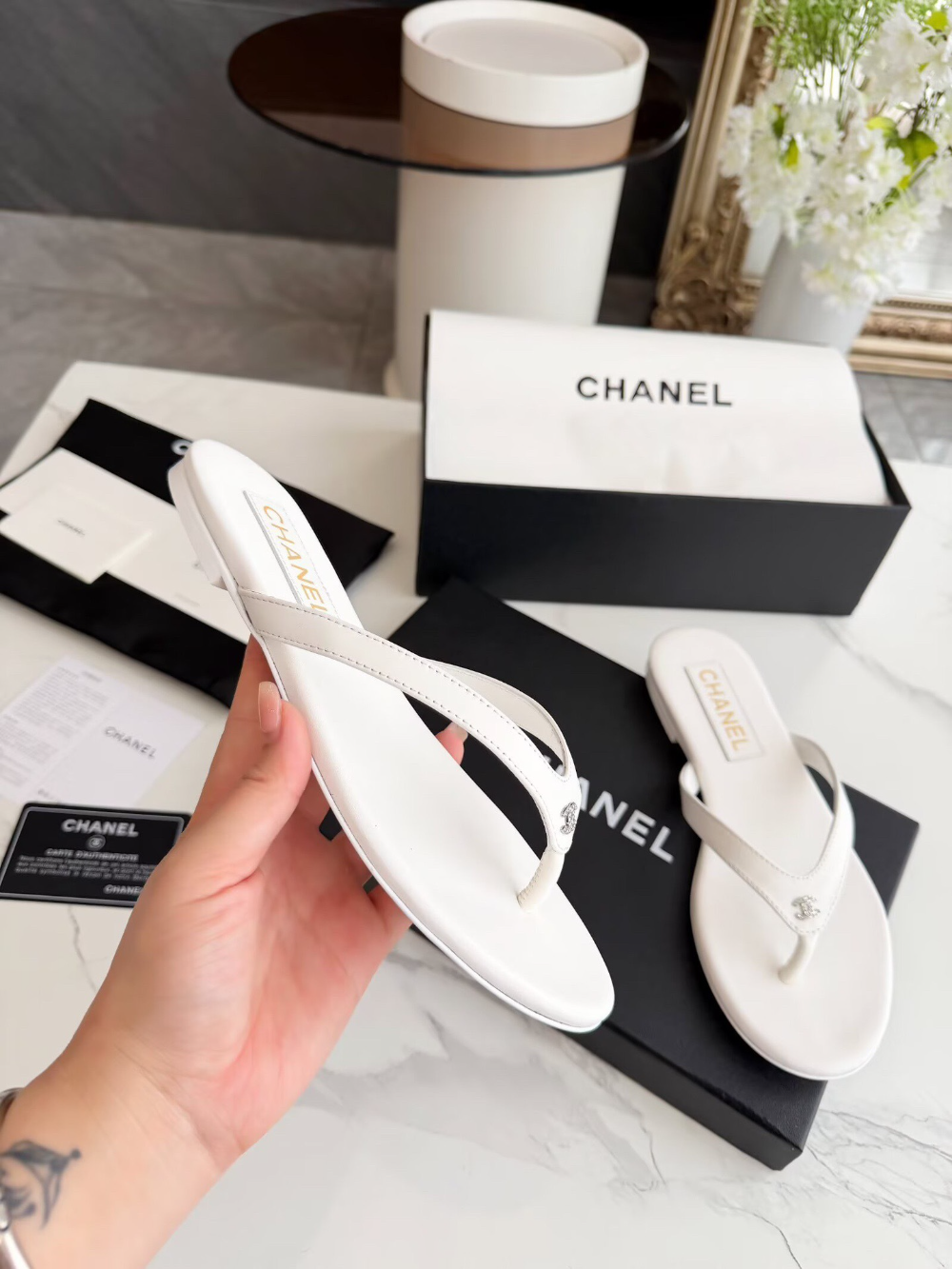 CEM338 New arrive fashion black white shose for woman beautiful Slippers gift to choose