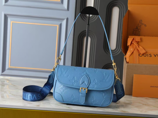 LEM458 New arrive fashion blue bag for woman hands bag beautiful gift to choose gift 25.0× 9.0×15.0cm