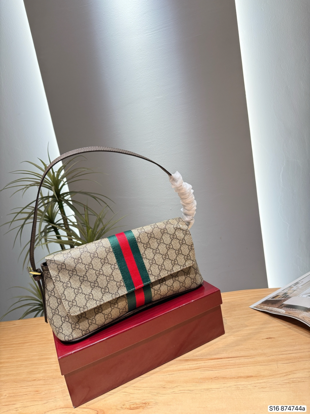 GEM161 New fashionable design ladies' handbag excellent gift options ideal choice for giving as a present 31* 15 cm