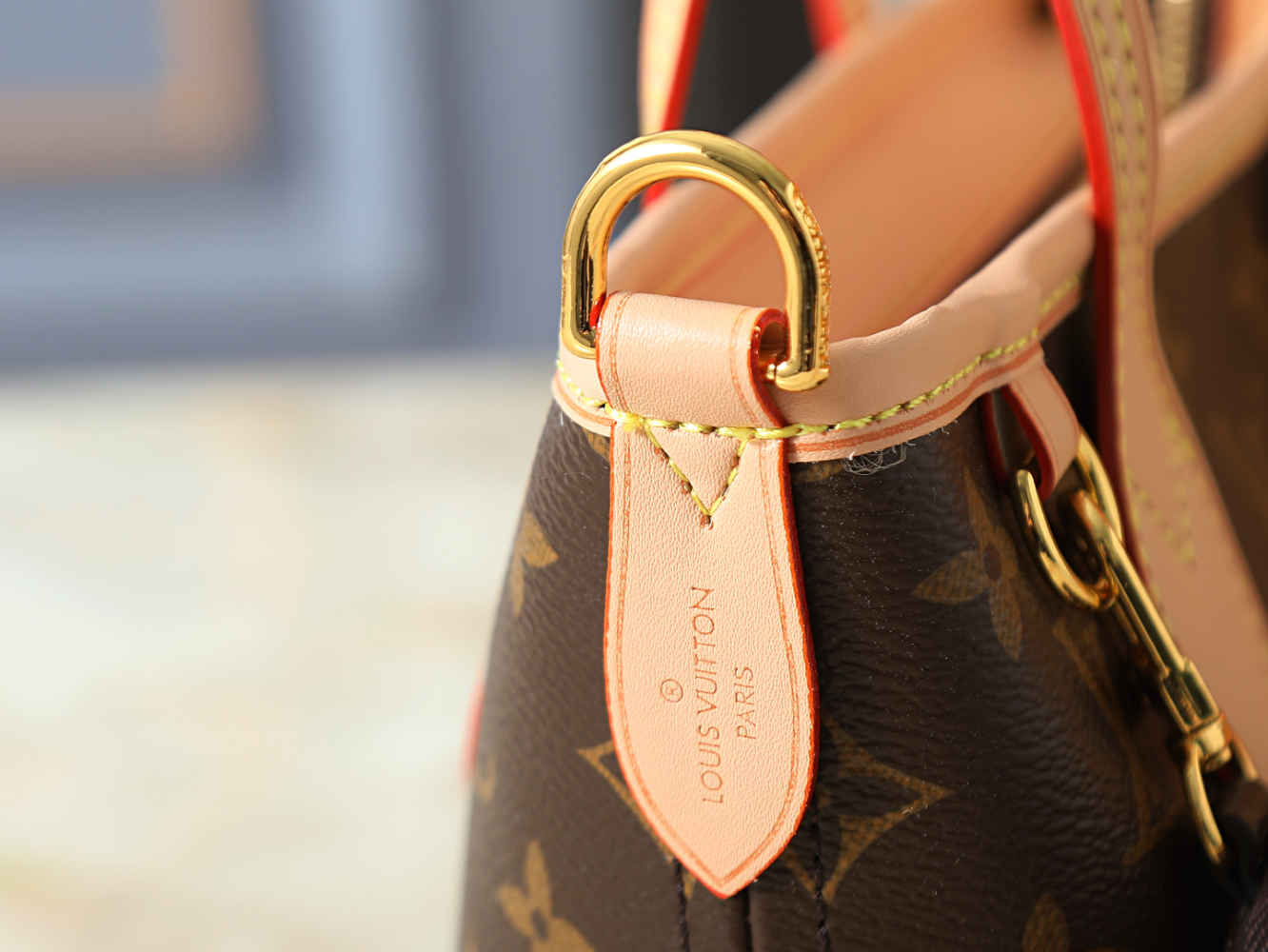 LEM437 New arrive fashion brown bag for woman hands bag beautiful gift to choose gift 24 x 14 x 9cm