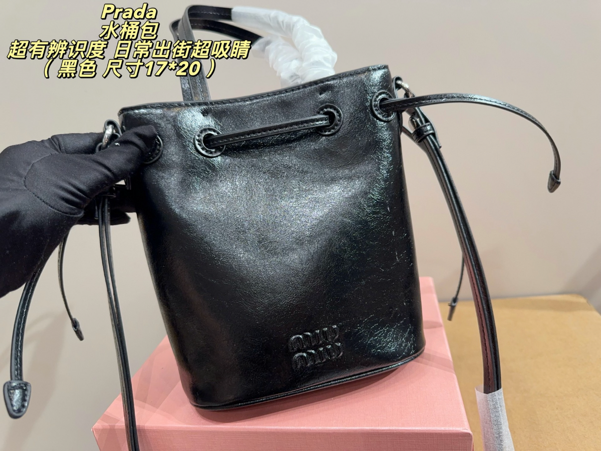 MIU05 New arrive fashion black white brown caramel color bag for woman beautiful gift to choose size 17*20CM