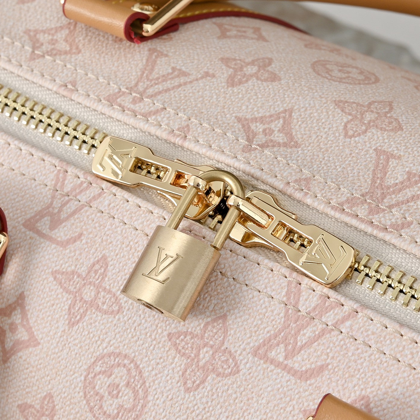 LEM367 New arrive fashion Travel design bag for woman beautiful gift to choose gift 45x27x20cm
