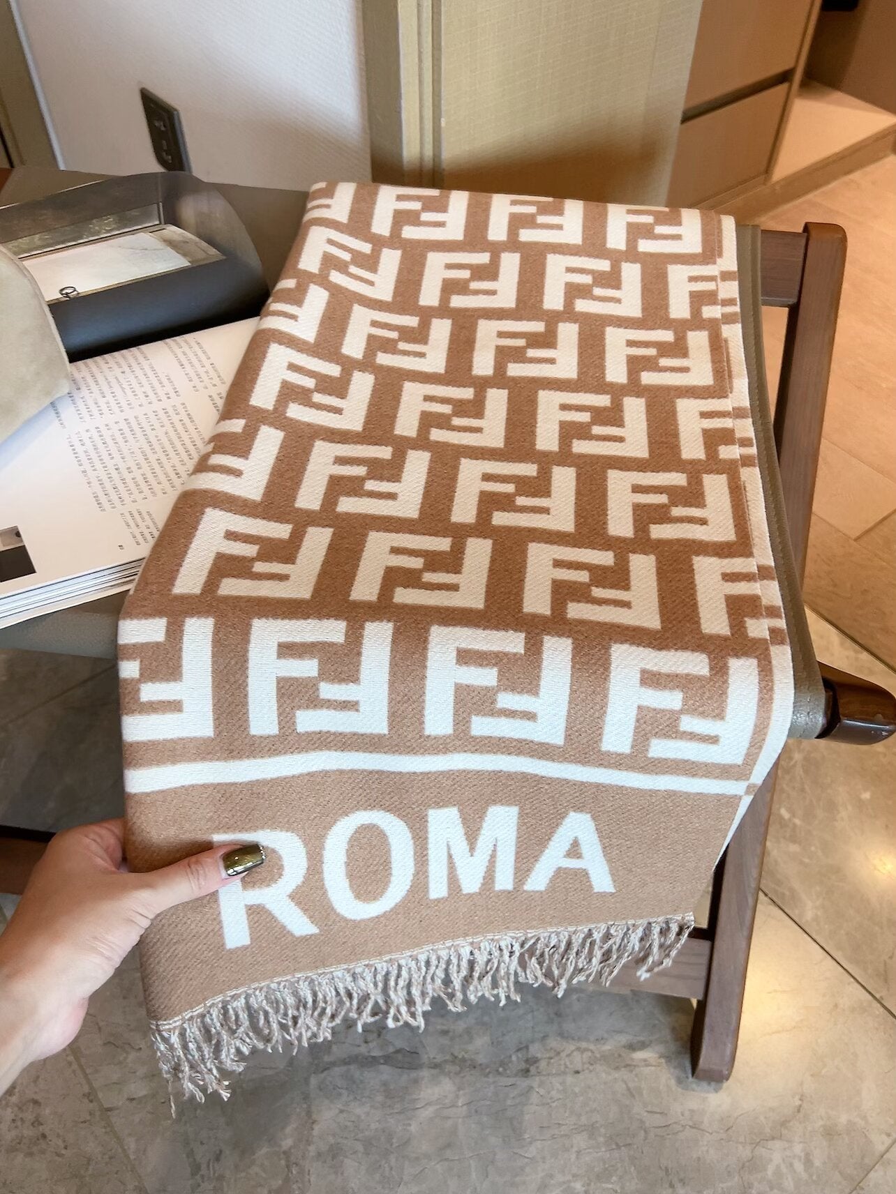 FEM22 Women Cashmere Designer Scarf Full Letter Printed Scarves Soft Touch Warm Wraps With Tags Autumn Winter Long Shawls 180✖️60cm