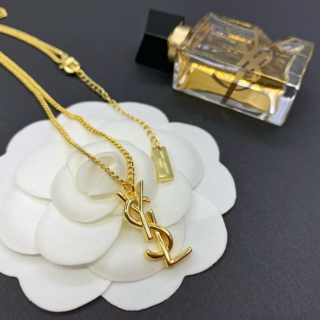 YEM56  New Arrive Fashion  Hot Sale 18k Gold Necklace for Woman Jewelry To Choose Gift