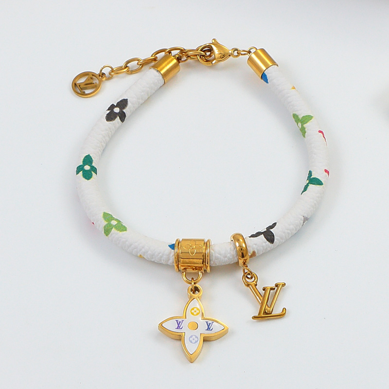 LEM475 New trendy four-leaf collar chain bracelet personalized luxury high-end accessory available as a gift option