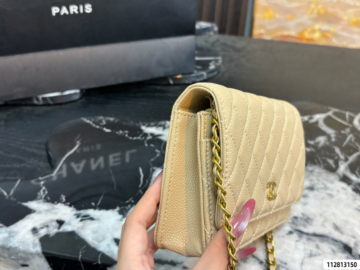 CEM357 New arrive fashion red black  brown khaki pink color bag for woman beautiful gift to choose 19*12cm