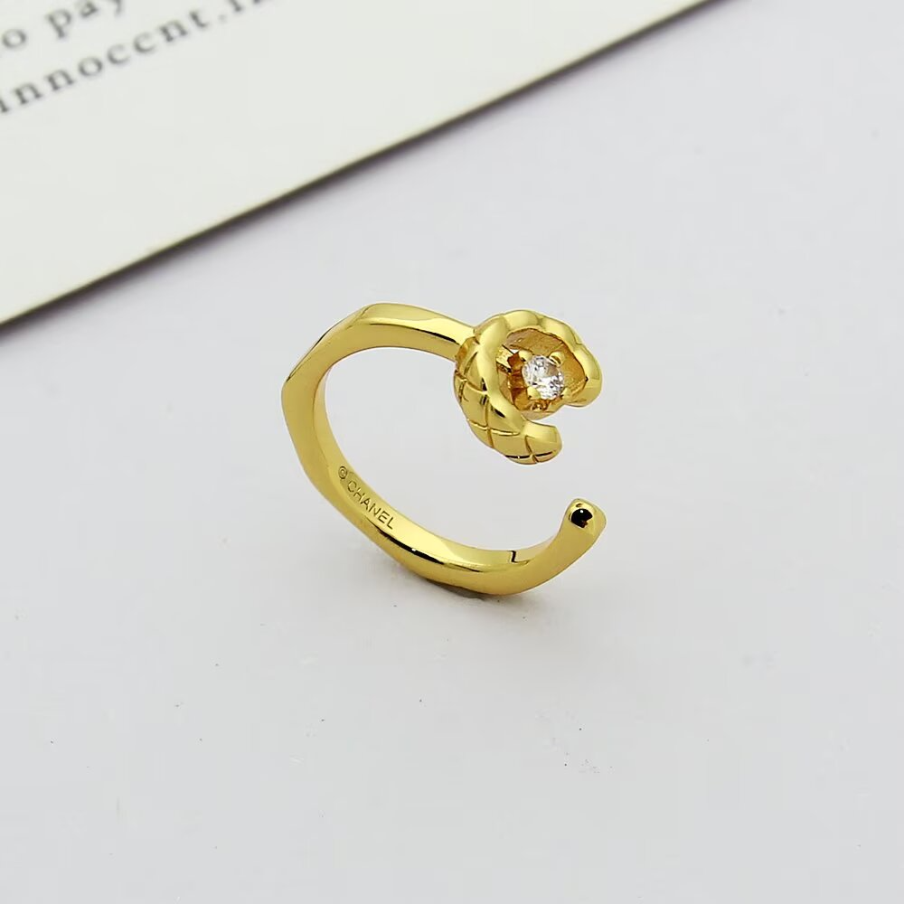 CEM273 The new diamond-patterned ash stone open-ended ring is a luxurious and high-end fashion and exquisite finger ring. It is a beautiful gift for women and can be given as a gift option