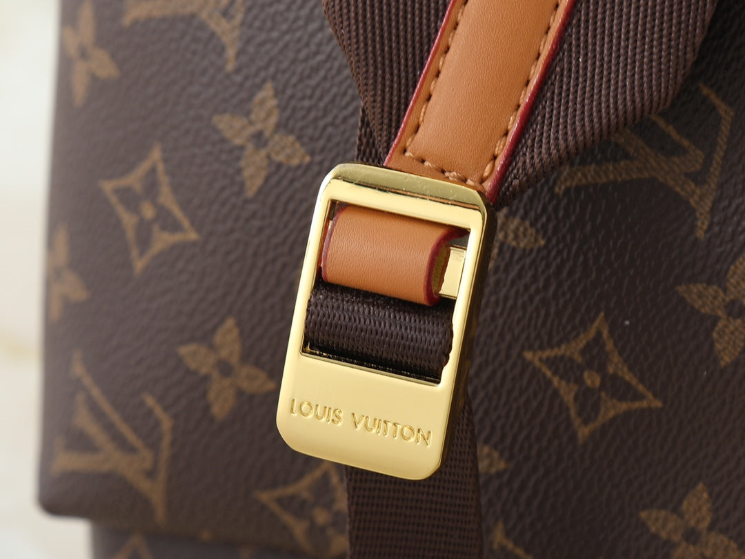 LEM340 Hot sale fashion Backpack bag for woman men hand bag beautiful gift  30 x 39 x 19cm size