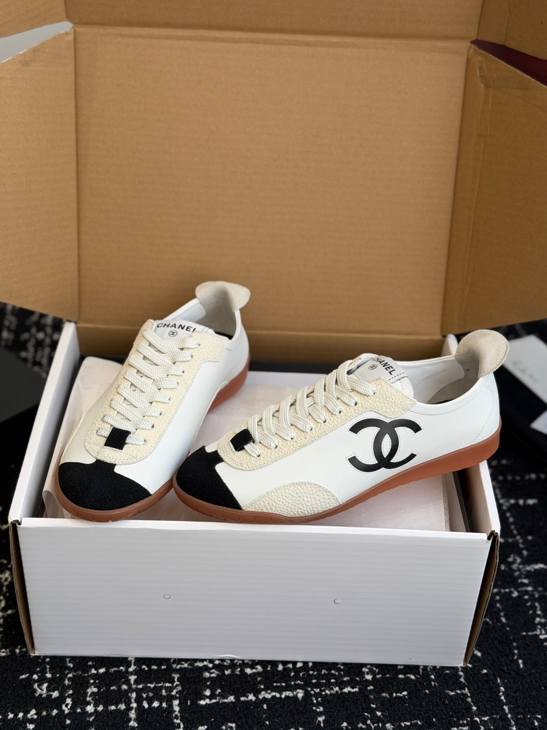 CEM278  classic fashion white  color  shose for woman lover shose color  beautiful gift to choose