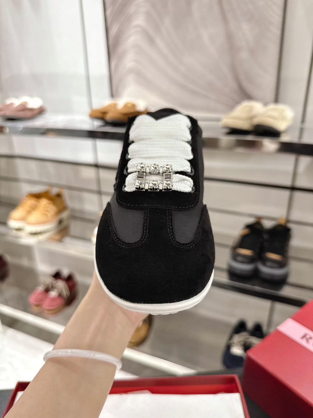 RV01 New fashionable black blue brown women's shoes  available in various colors beautiful slippers excellent gift items