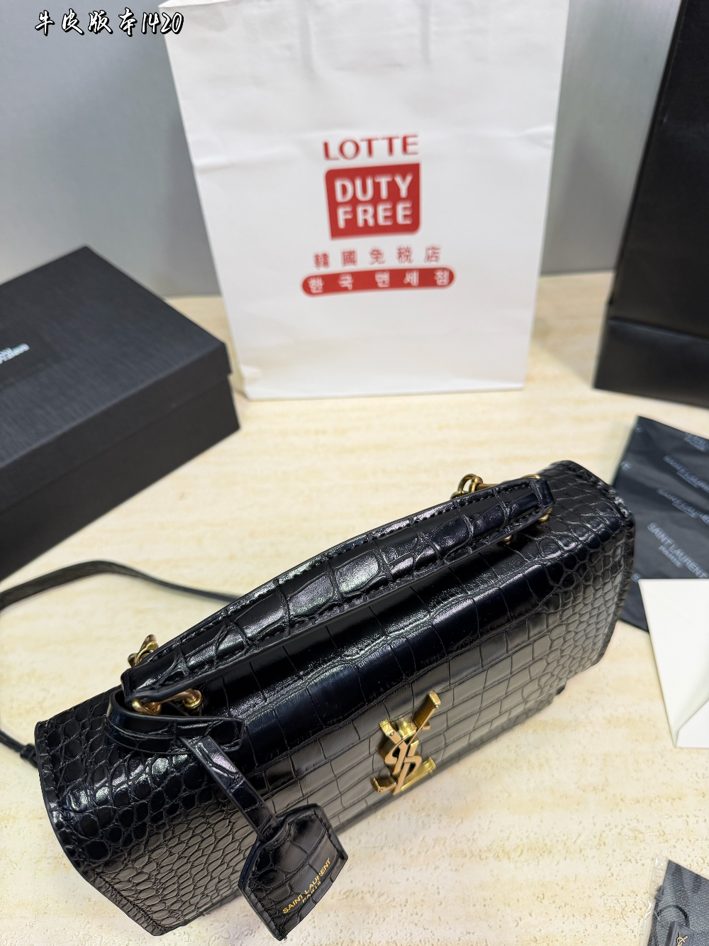 YLEM23 New arrive fashion black white brown bag for woman hands bag beautiful gift to choose gift 25*18cm