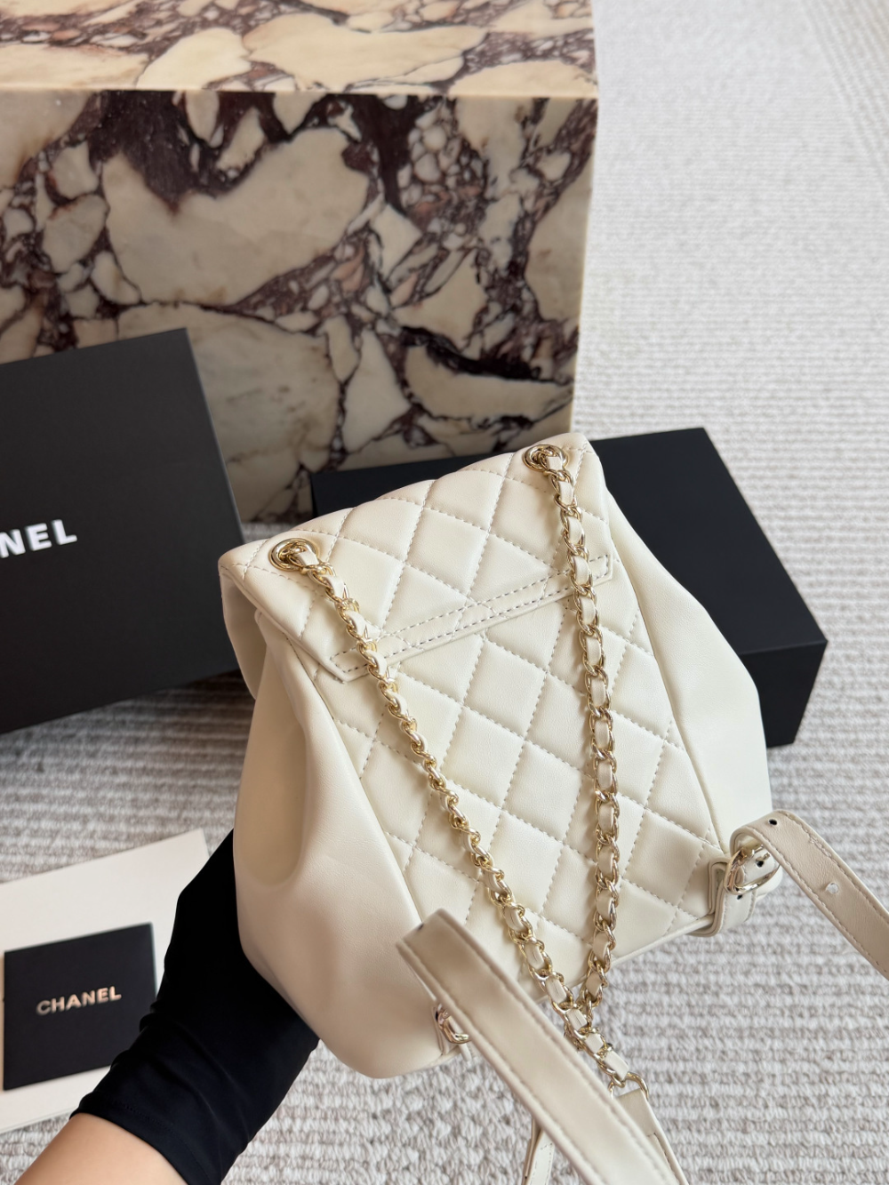 CEM300 New arrive fashion black white blue pink color bag for woman beautiful gift to choose gift 18*20cm