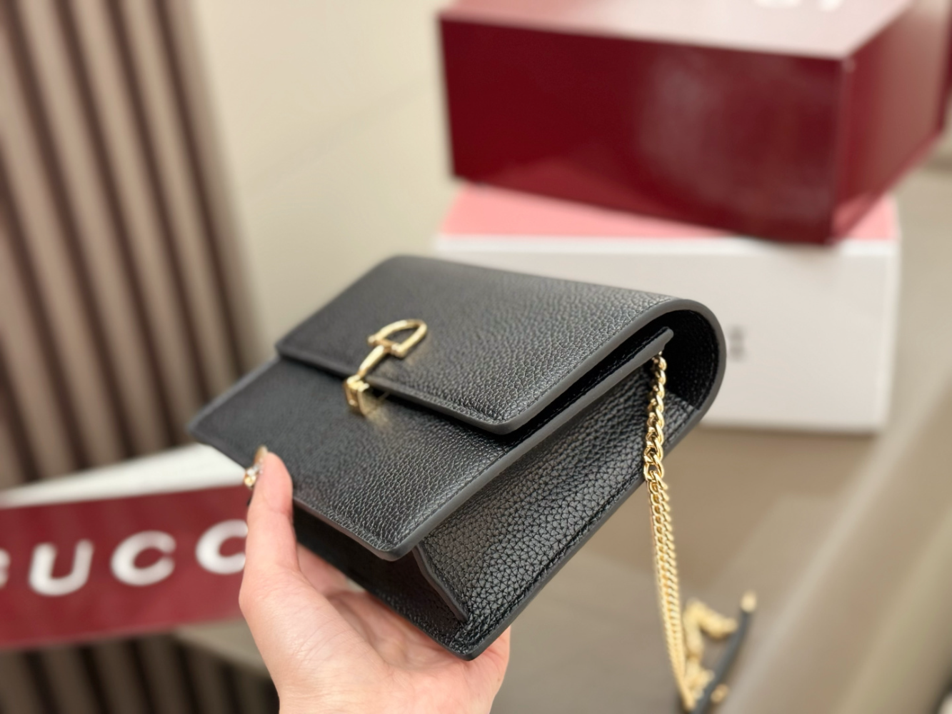 GEM158 New arrive fashion black Red White Green bag for woman hands bag beautiful gift to choose gift 20*6*13cm