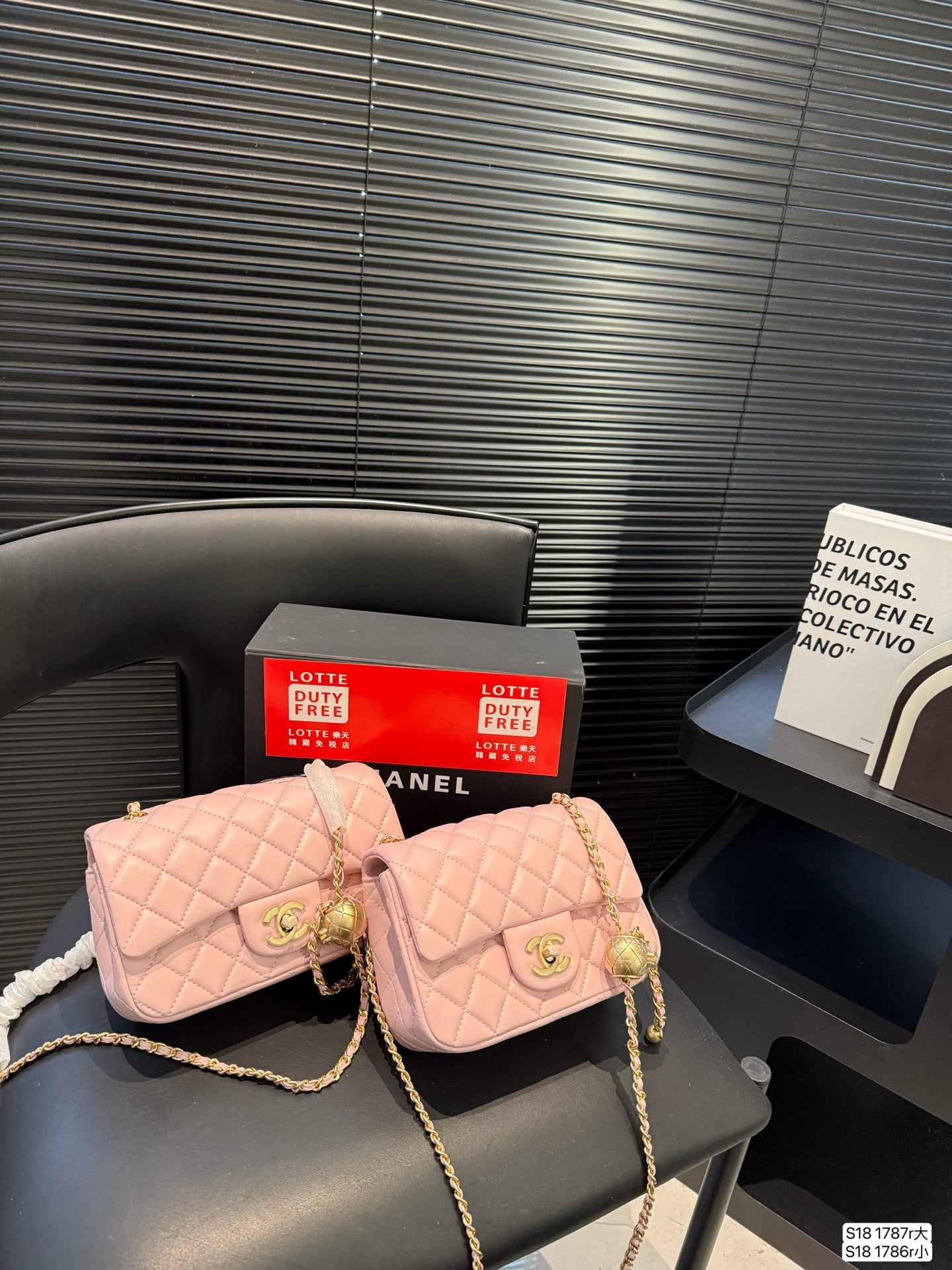 CEM251 New arrive fashion  black white pink yellow color bag for woman beautiful gift to choose gift size to choose 2size