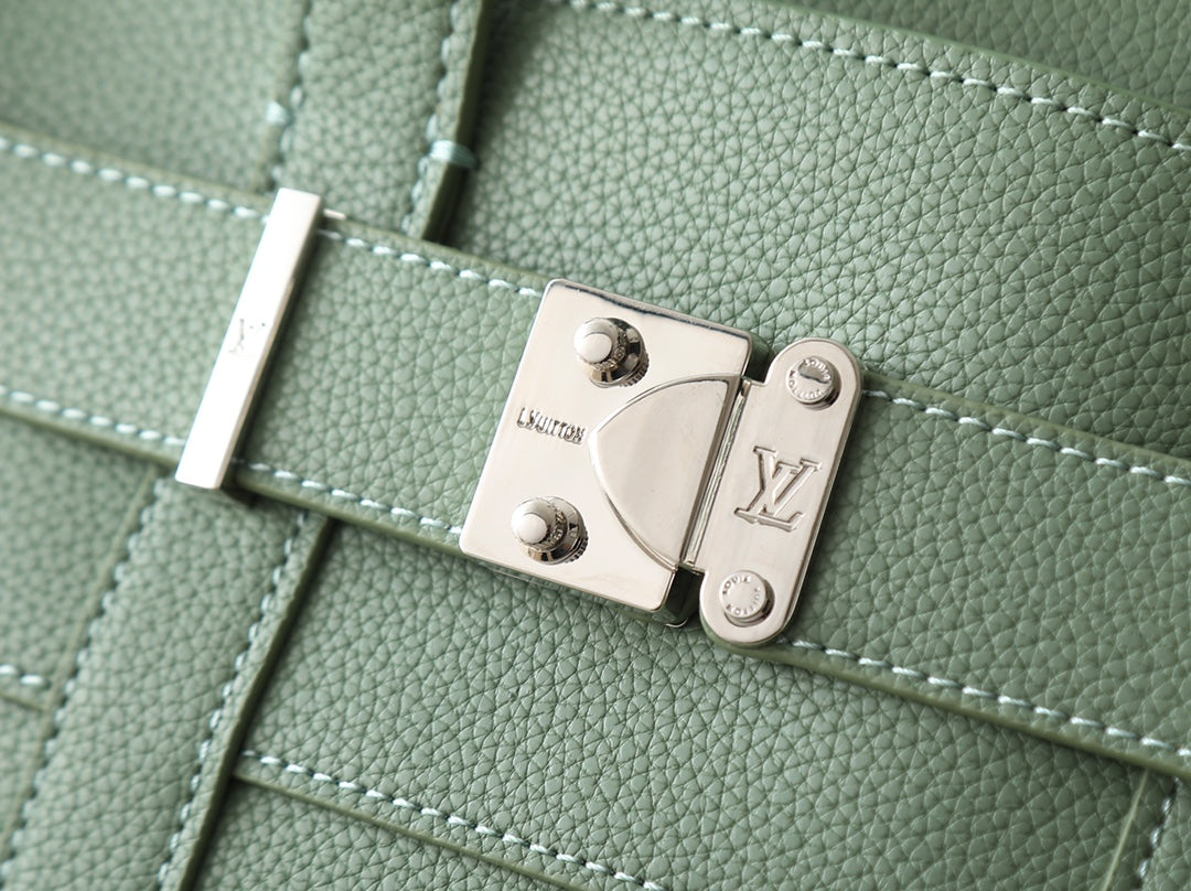 LEM298 Designer Bag On the go Embossed Flower Large Capacity Tote Bag Fashion Femme Shoulder Bags Women Handbag Handle Lady Totes Bag Luxurys Female