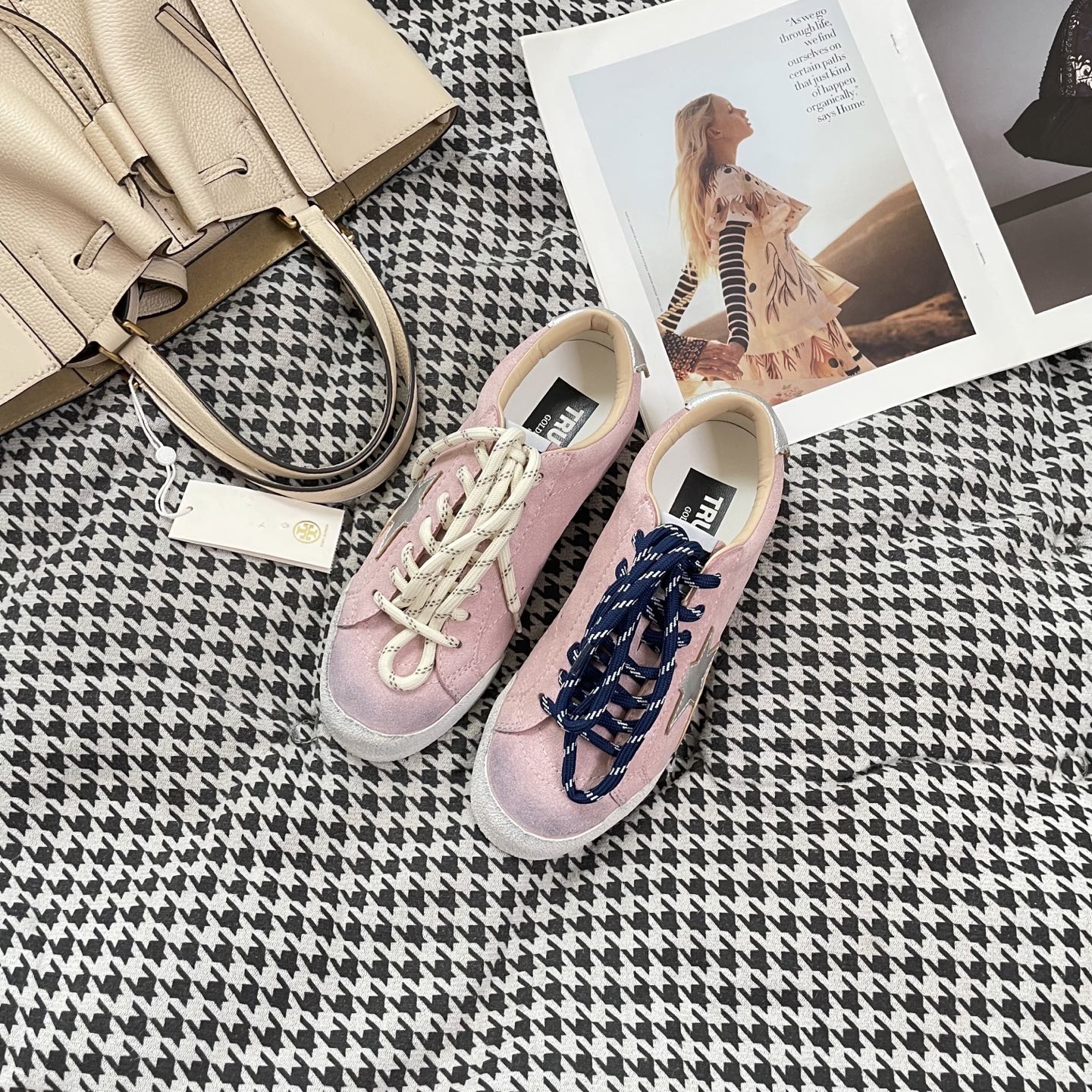 GGEM01 Designer Sneakers Men Women pink White Brown Trainers Womens