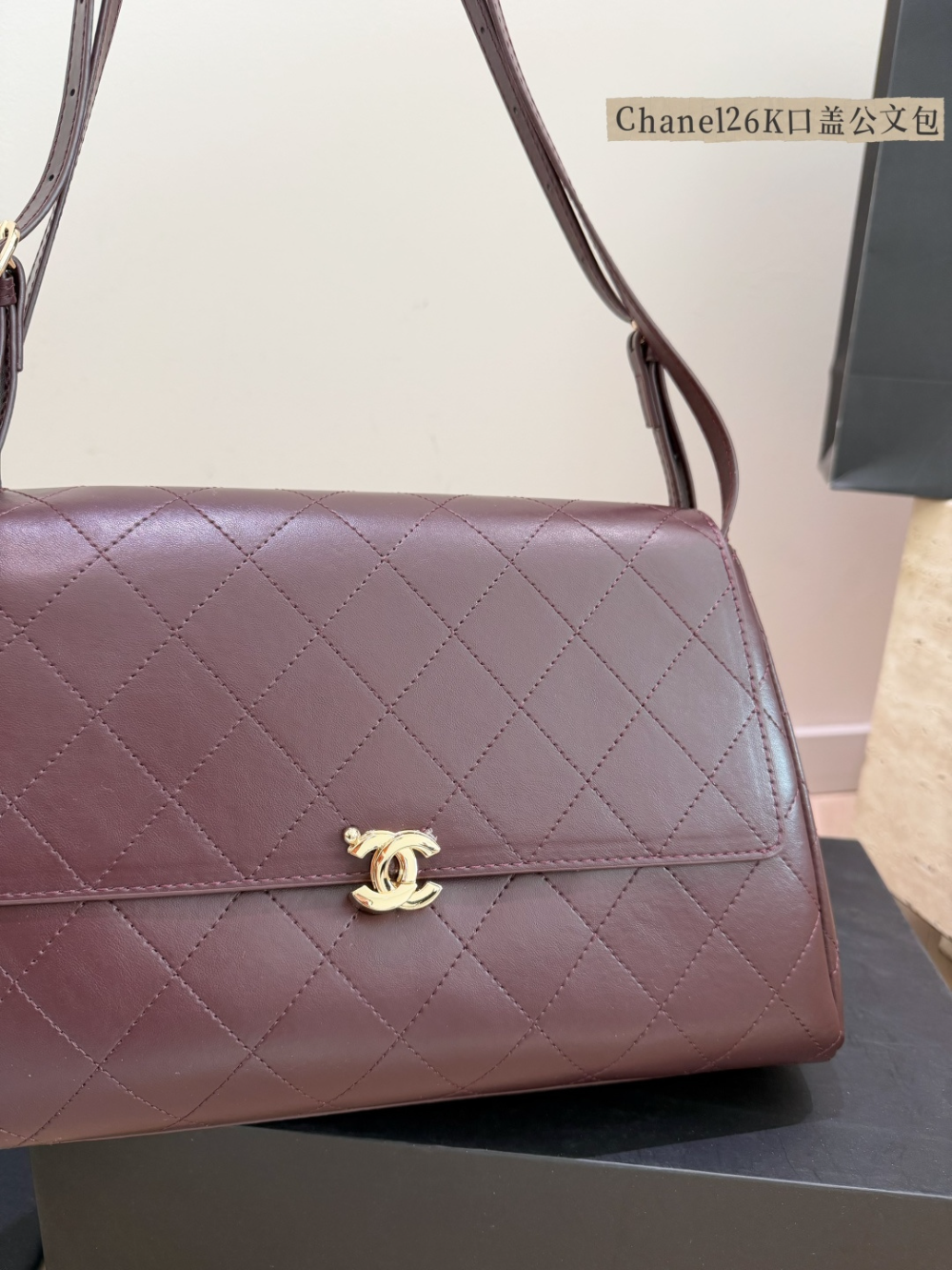 CEM491 New arrive fashion black red khaki green light caramel bag for woman hands bag beautiful gift to choose gift 31*19CM