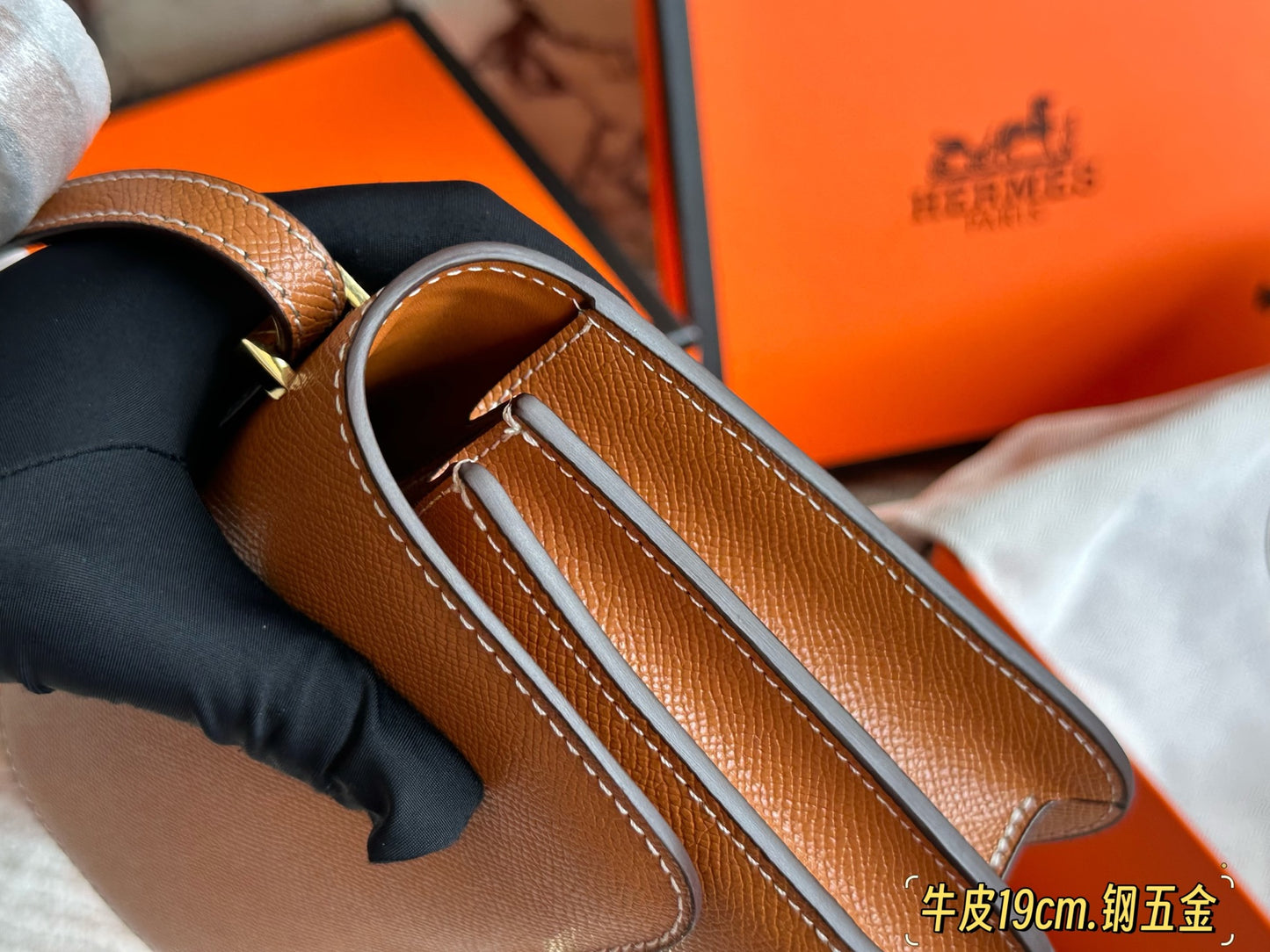 HEM66 Original Epsom Head H-Button Kangkang bag New Genuine Leather Women's Crossbody Stewardess 19*13cm