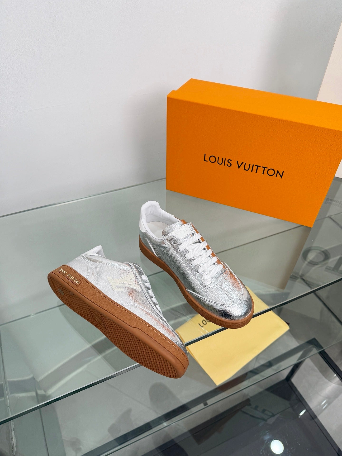LEM380 Designer Shoes trainer women Sneakers shoes for women silver color high quality size 35 to 41
