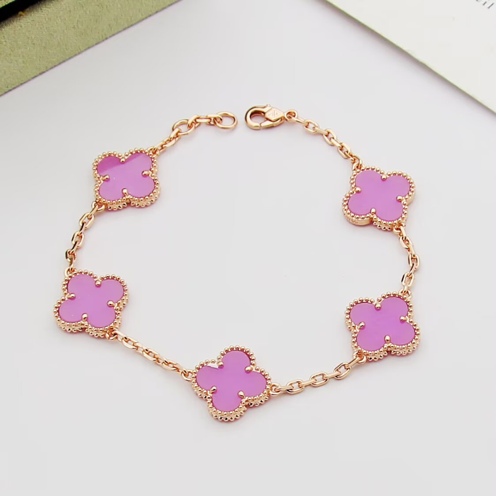 VAEM22 New trendy four-leaf collar chain bracelet personalized luxury high-end accessory available as a gift option