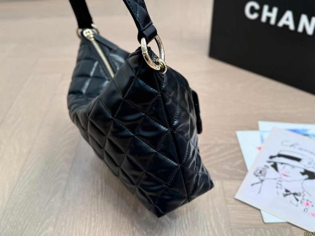 CEM313 New arrive fashion black color  bag for woman beautiful gift to choose gift size to choose 2 size