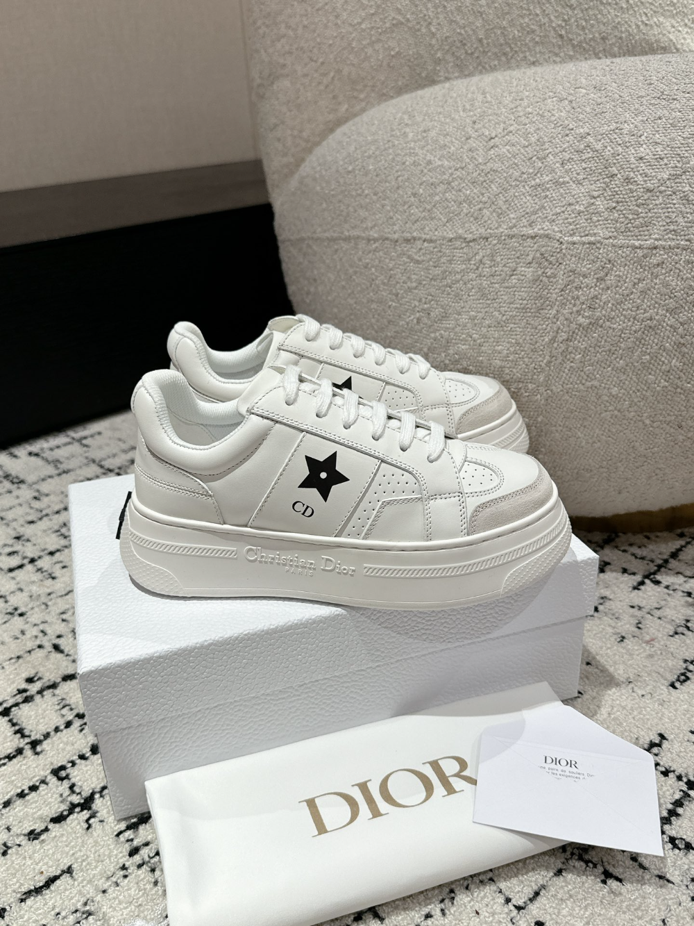 DEM321 New arrive classic fashion white color shose for woman lover shose color  beautiful gift to choose
