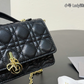 CEM275 The new fashionable diamond-patterned chain bag for ladies is highly fashionable and versatile It is an exquisite gift and an excellent choice for giving as a present 21x12cm