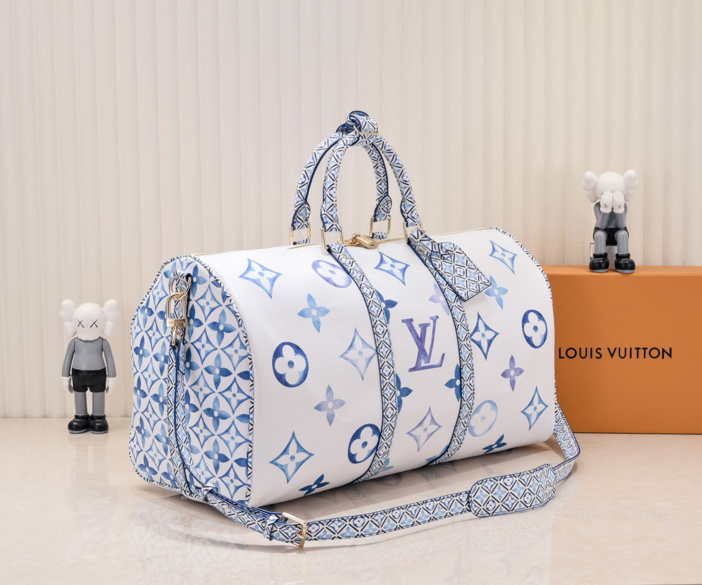LEM371 New arrive fashion Travel design bag for woman beautiful gift to choose gift 50.0 x 29.0 x 23.0cm