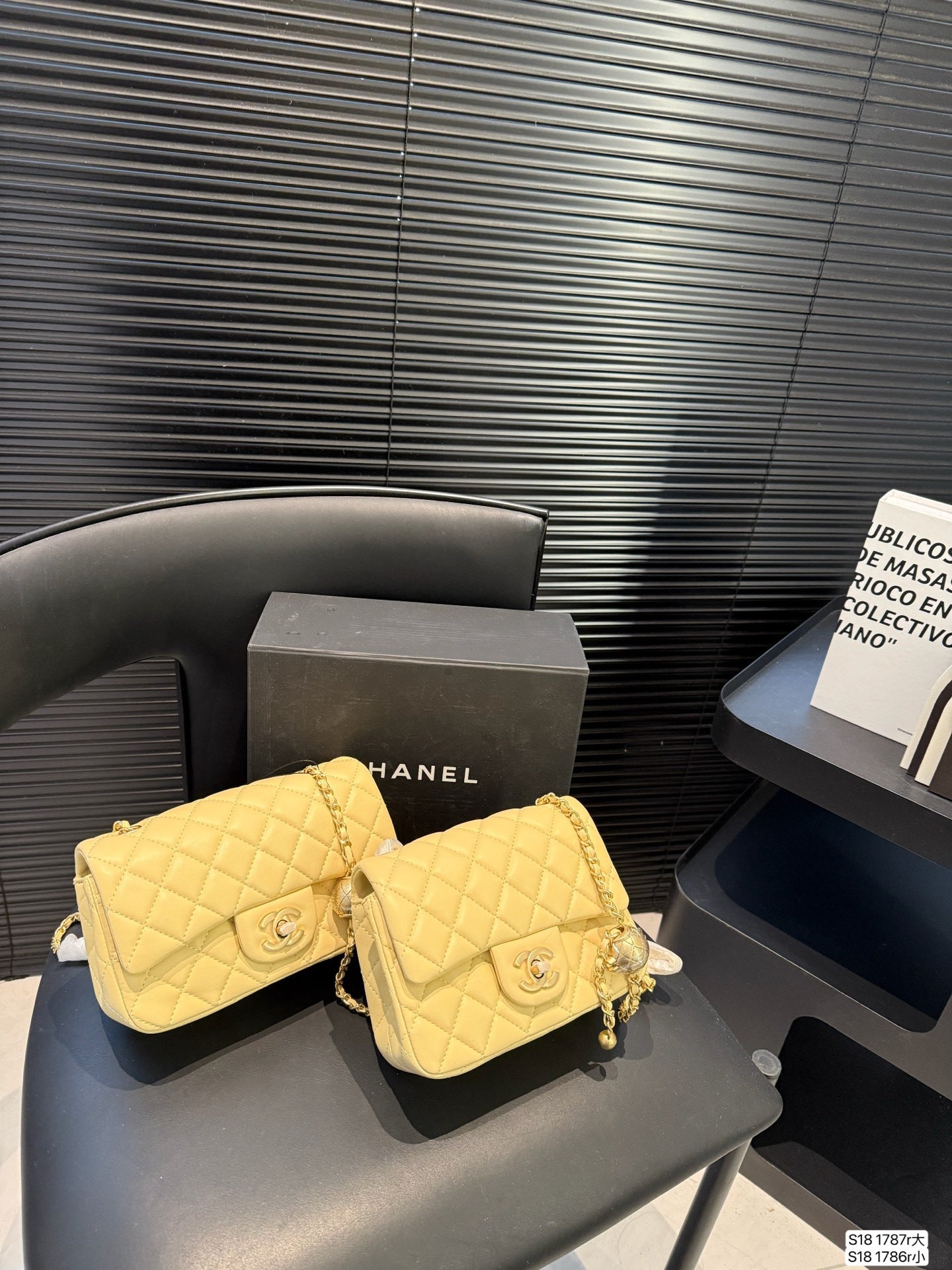 CEM251 New arrive fashion  black white pink yellow color bag for woman beautiful gift to choose gift size to choose 2size