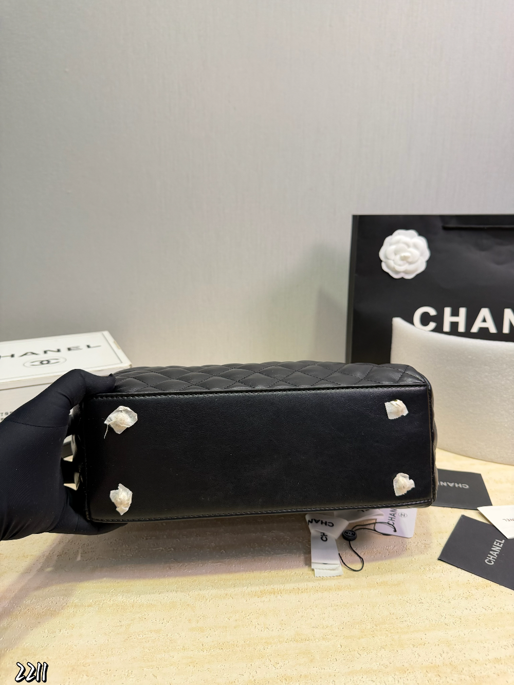 CEM291 New arrive fashion black white red pink brown  bag for woman hands bag beautiful gift to choose gift 31*23cm