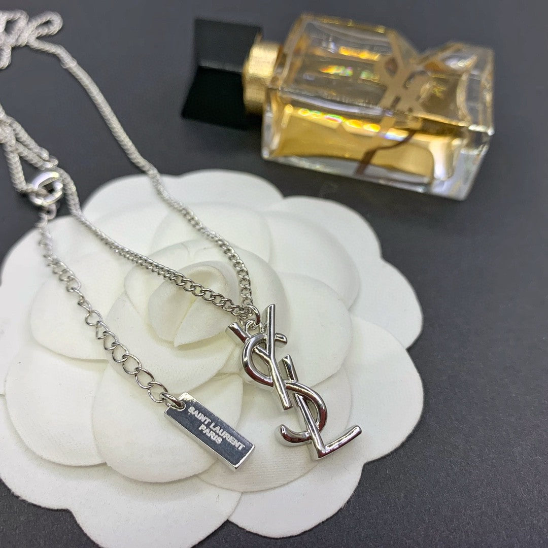 YEM56  New Arrive Fashion  Hot Sale 18k Gold Necklace for Woman Jewelry To Choose Gift