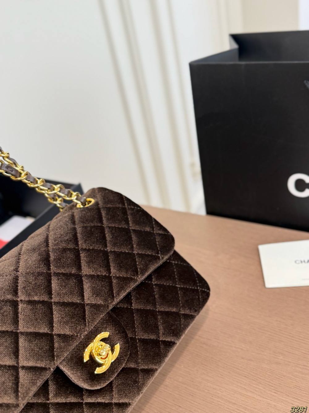 CEM356 New arrive fashion red black  brown blue purple  color bag for woman beautiful gift to choose 25*15cm
