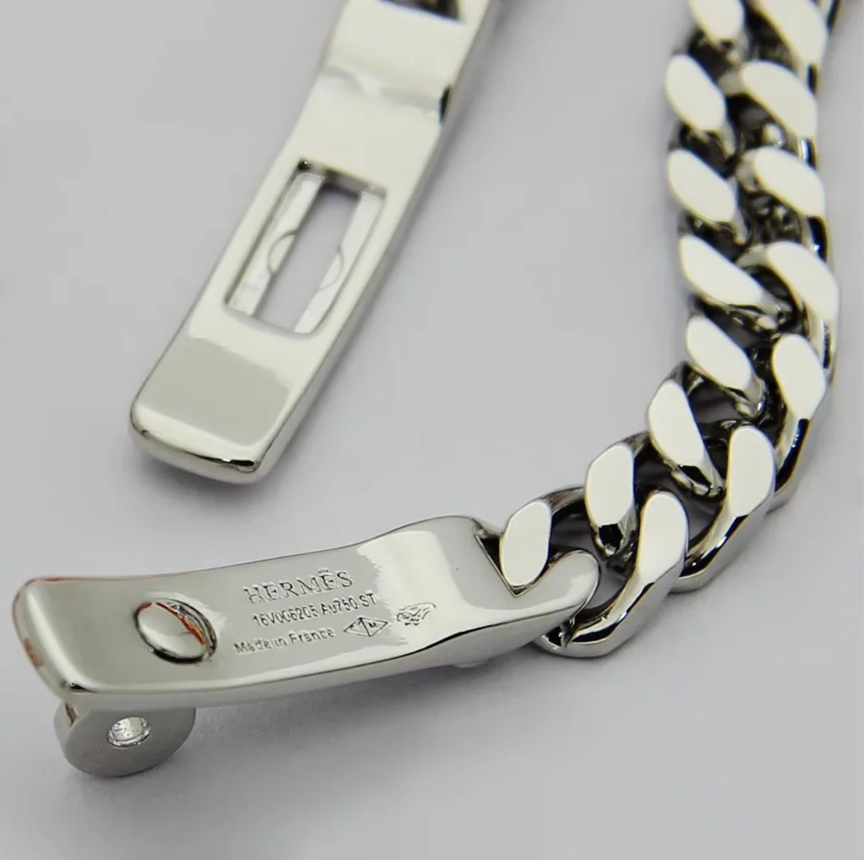 HEM89 New Arrive Letter Surface Rotating Clasp Bracelet - Women's Versatile Rotating Clasp Thick Bracelet