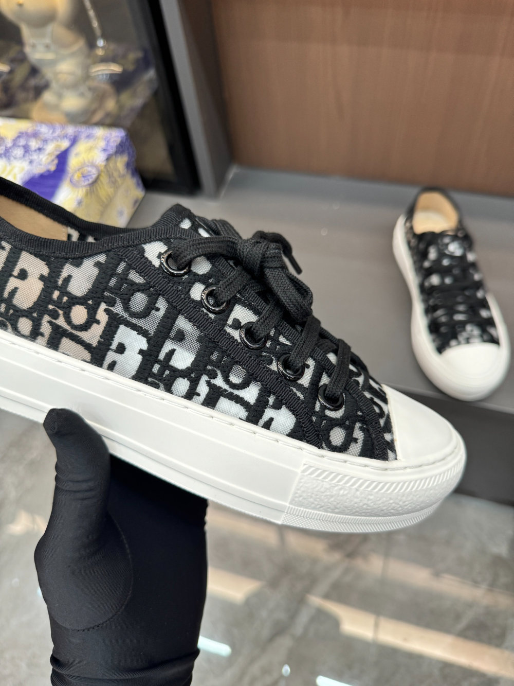 DEM319 New arrive classic fashion black blue beige color  shose for woman lover shose color  beautiful gift to choose Thickness 4.5 CM
