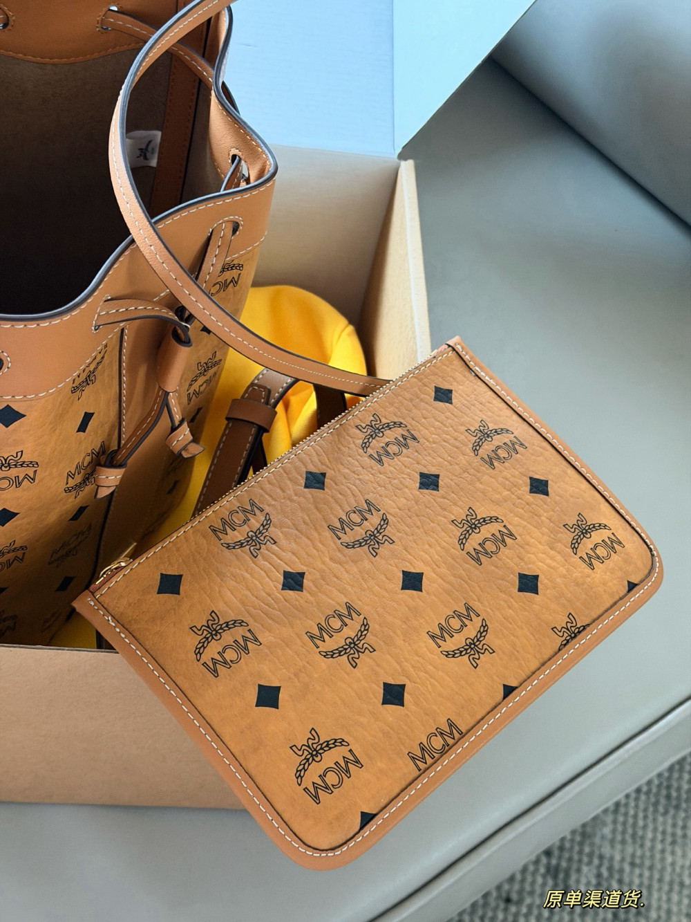 MCM05 New arrive fashion white black  pink brown bag for woman hands bag beautiful gift to choose gift 22*26cm