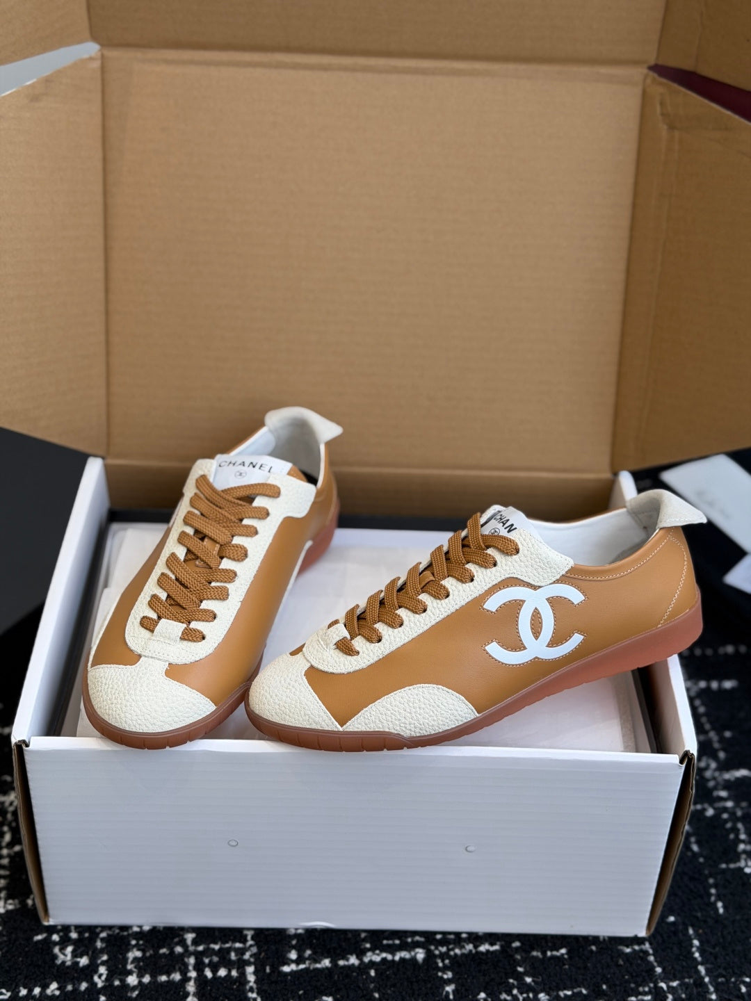 CEM278  classic fashion white  color  shose for woman lover shose color  beautiful gift to choose
