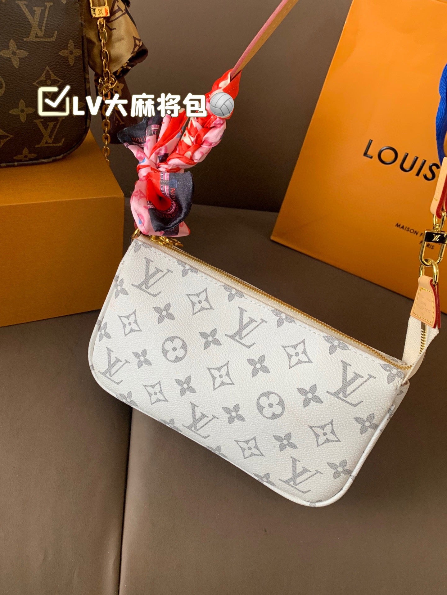 LEM314 New Arrive Hot Sale Black white design  Fashion wallet Bag It Come with Box 22*12cm