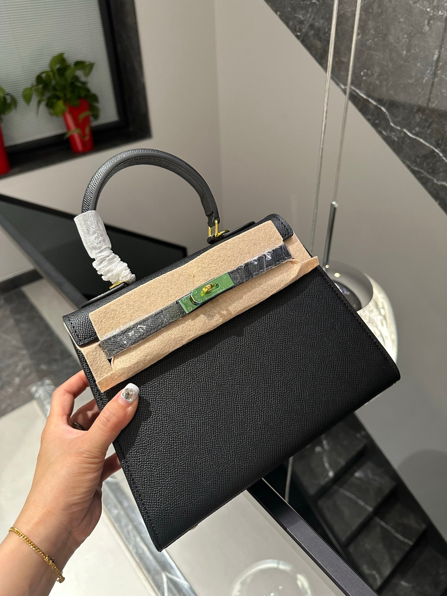 HEM96 designer Shoulder Bags New Handheld Solid Color High Quality Womens Bag Genuine Leather Crossbody Stewardess 25CM 28CM