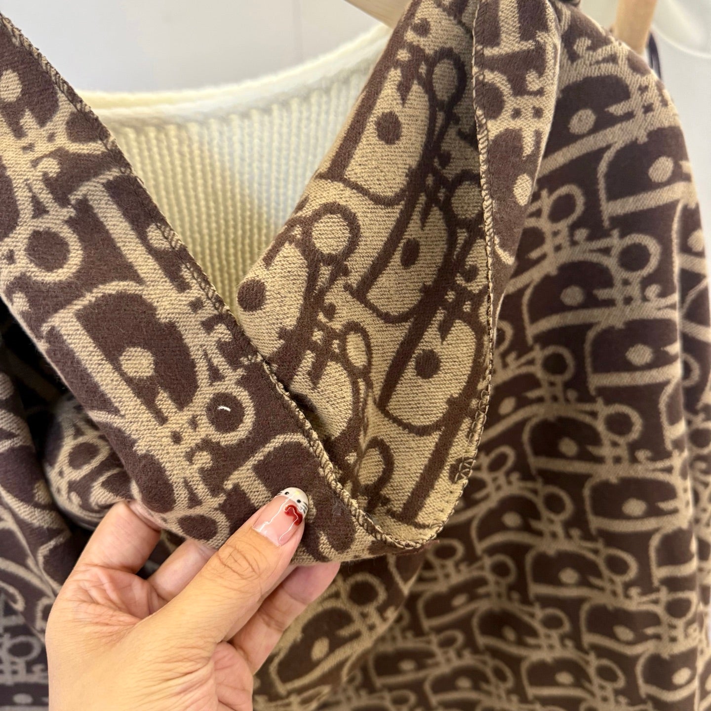 DEM233 Classic Plaid Luxury Designer Scarf 100% Cashmere Tassel Designers Scarves Scarfs Shawl Sciarpa For Winter Womens and Mens 65*180cm