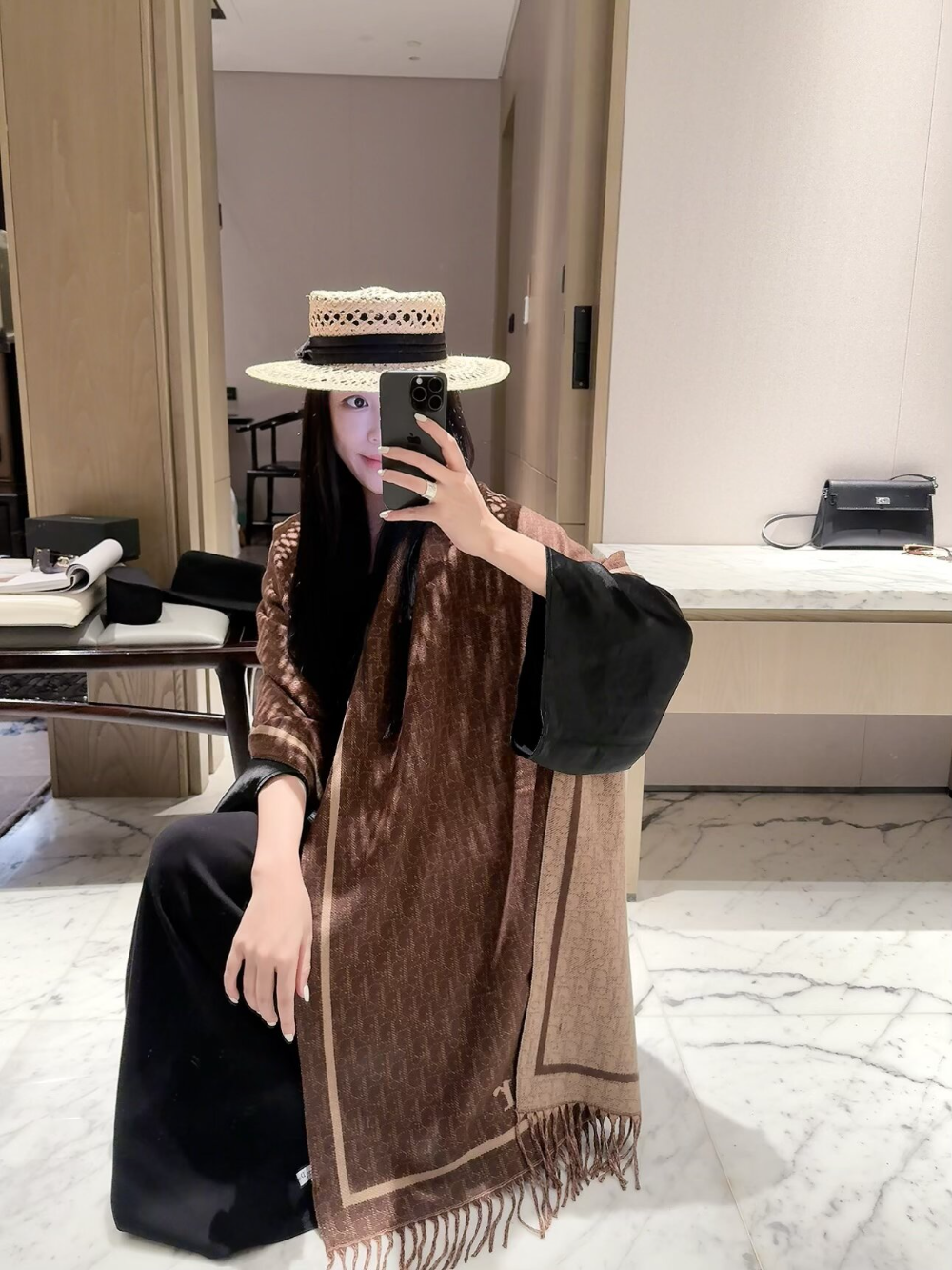 DEM392  new arrive  Hot sale black brown camel color fashion beautiful  scarf  for woman gift  to choose