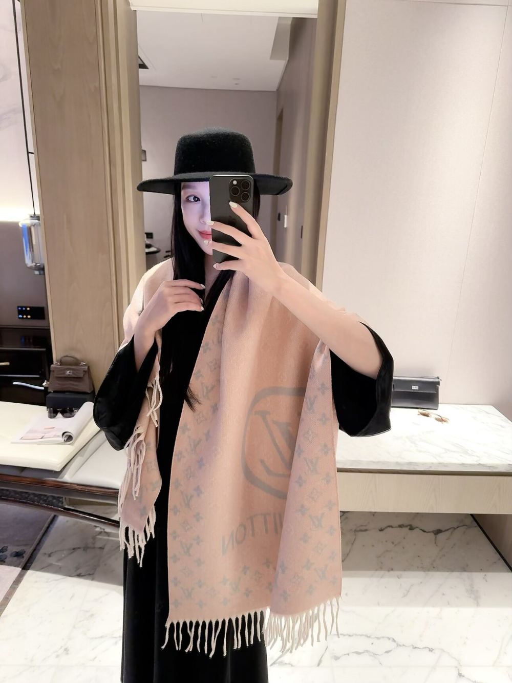 LEM603 new arrive  Hot sale grey pink color fashion beautiful  scarf  for woman gift  to choose