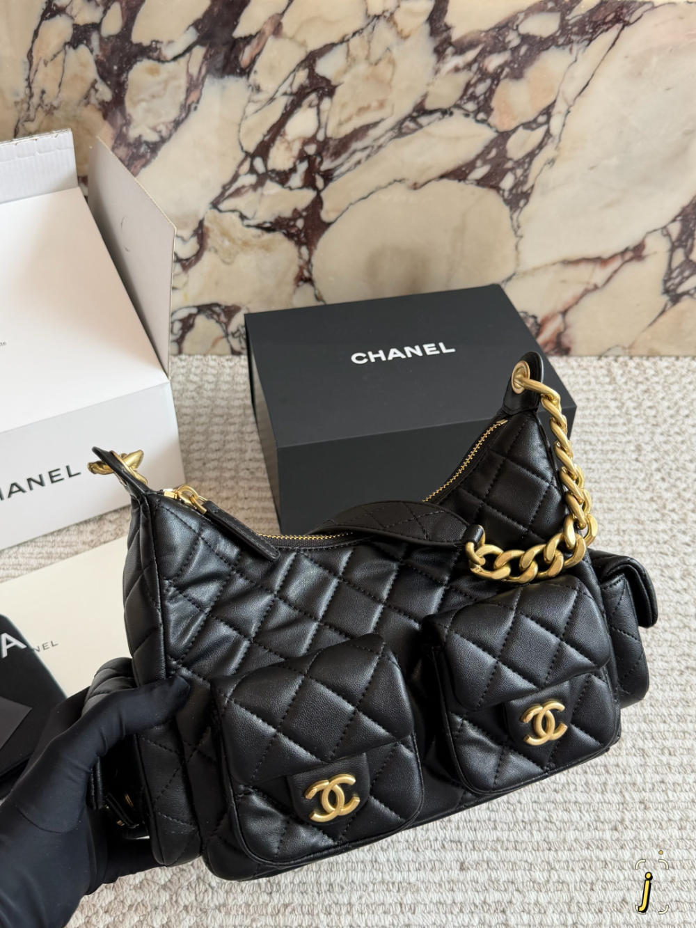 CEM311 New arrive fashion black bag for woman hands bag beautiful gift to choose gift 23*14cm