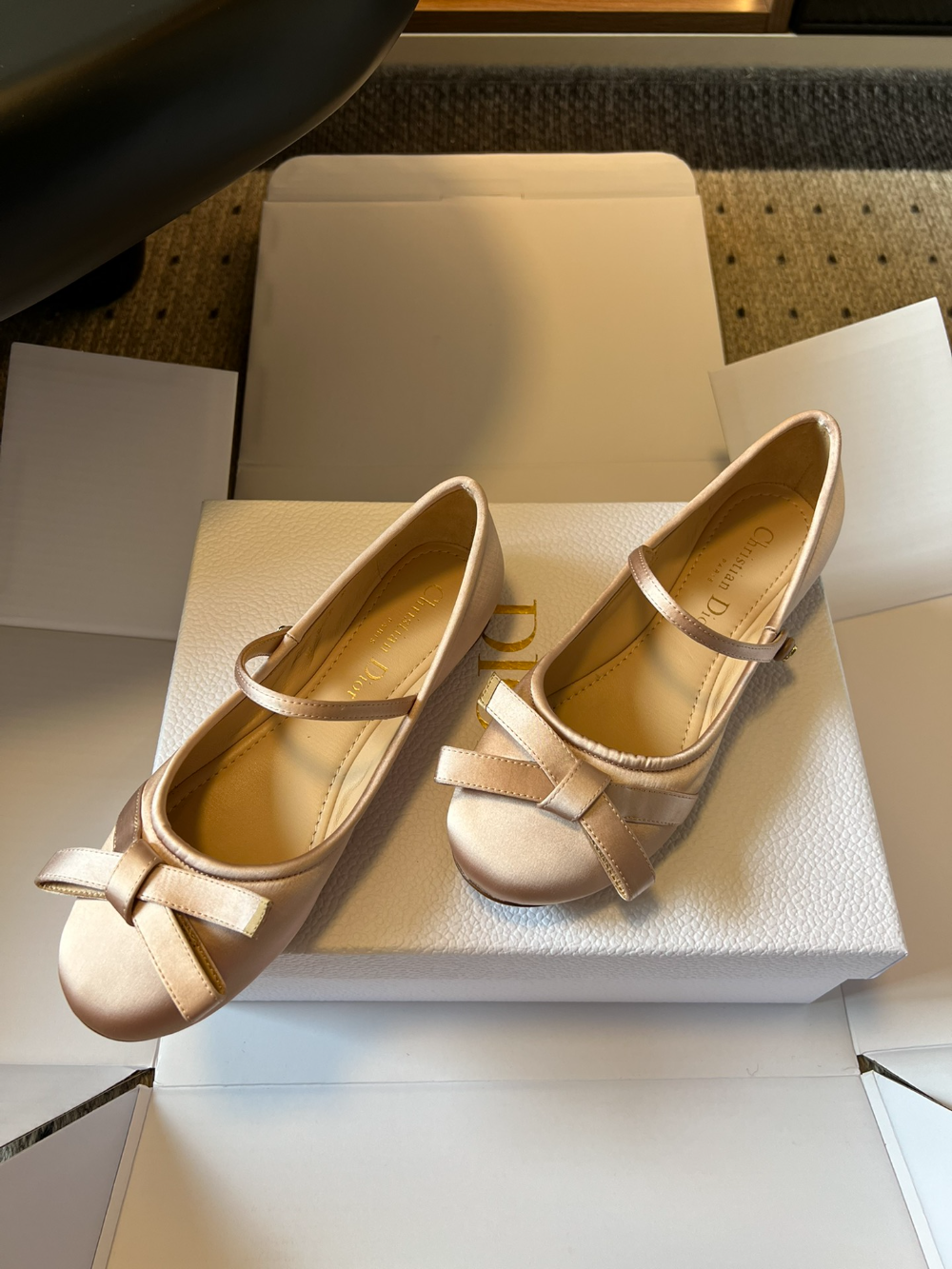 CEM298 New satin low-heeled Mary Jane shoes - Butterfly knot flat style fashionable and gentle women's shoes The color is exquisite and it is an excellent gift choice