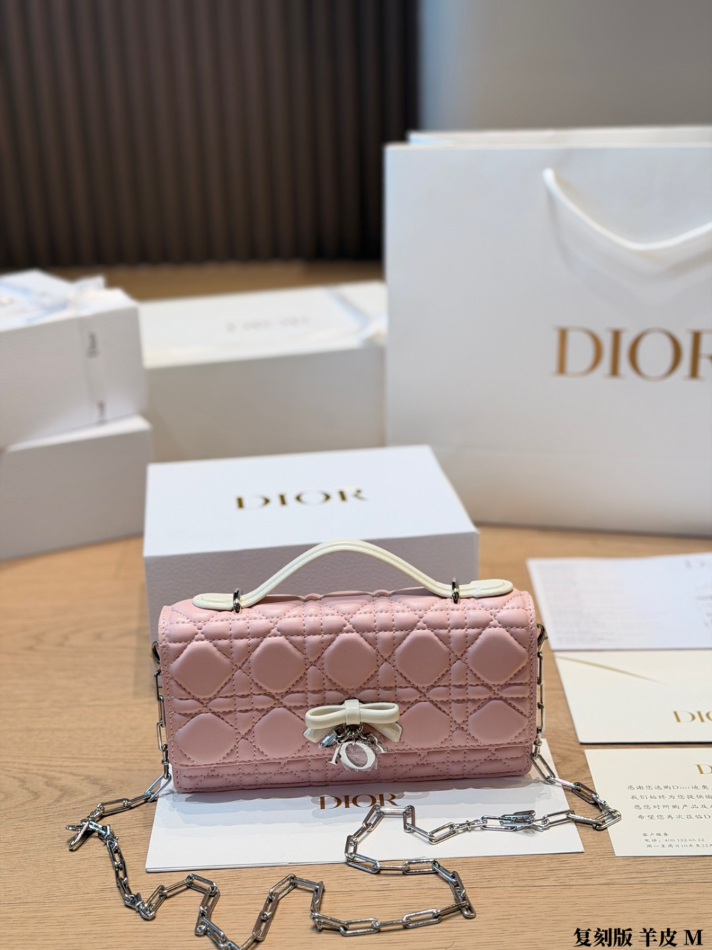 DEM315 New arrive fashion white black brown blue pink red yellow bag for woman hands bag beautiful gift to choose gift 22 *12cm
