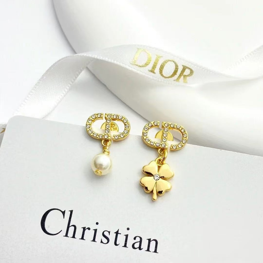 DEM271 New Arrive Fashion  Hot Sale  with Diamond Pearl Earring  for Woman Jewelry To Choose