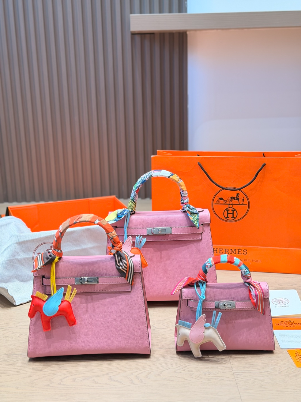 HEM138 New arrive fashion red peach red pink brown white dark green color bag for woman beautiful gift to choose 3 size